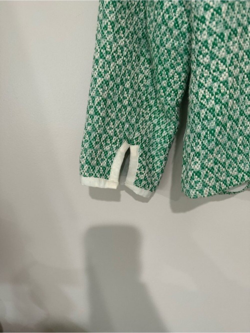 CAbi Clover Tweed Jacket Green White Zip Front Blazer Size 6 Style 726 - Picture 5 of 9
